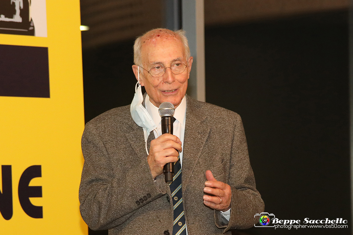 VBS_1727 - Tributo Aldo Brovarone - Nove Lancia Gamma Coupè Collezione Levy.jpg
